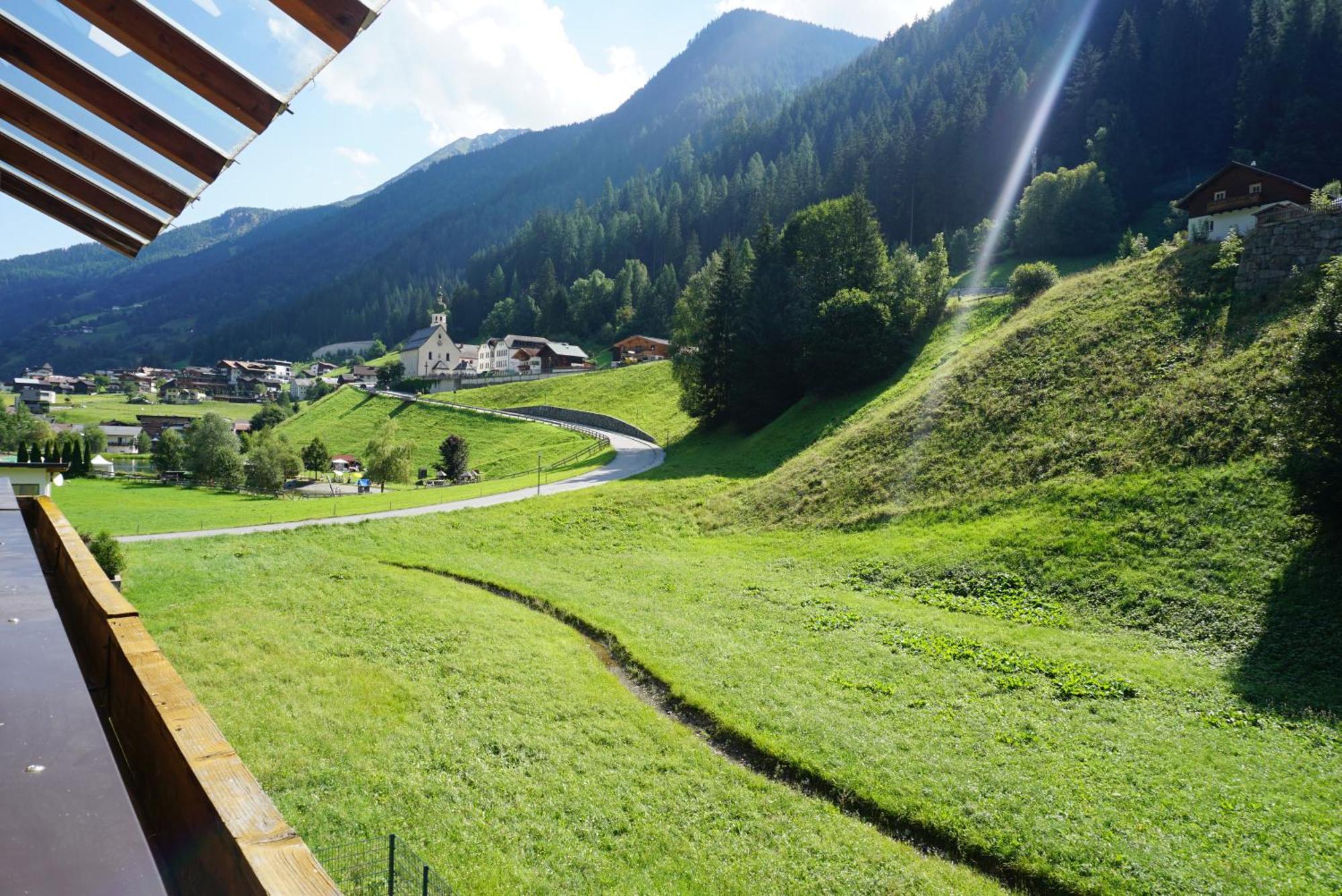 Hotel Alpenkoenigin - Sommer Silvretta Premium Card Inklusive See Eksteriør billede