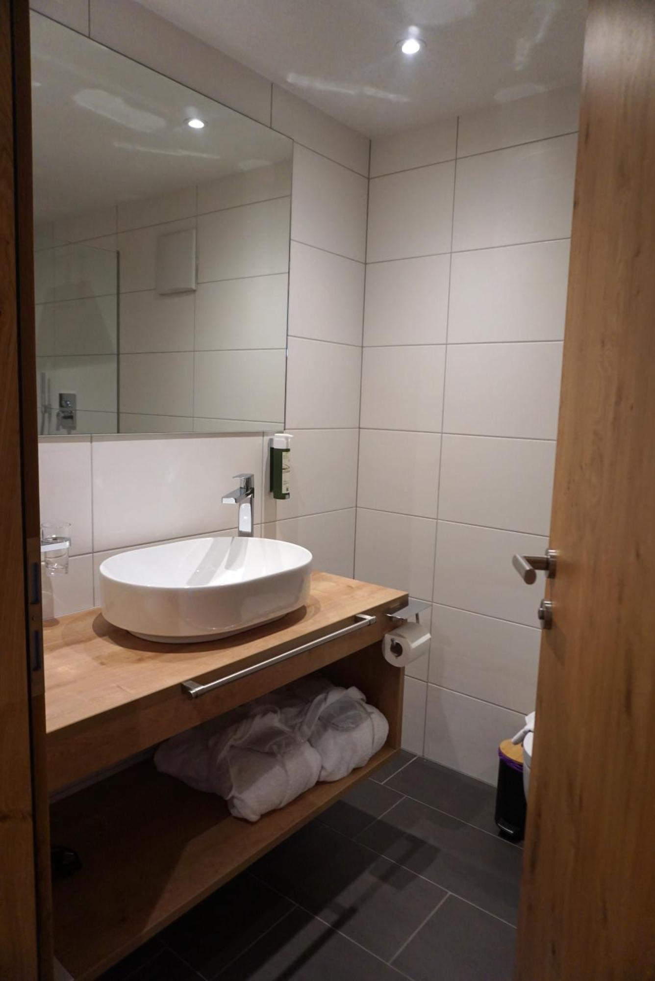 Hotel Alpenkoenigin - Sommer Silvretta Premium Card Inklusive See Eksteriør billede